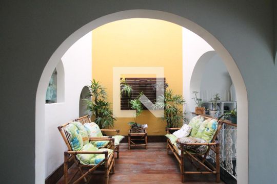 Sala de Estar de casa à venda com 6 quartos, 400m² em Engenheiro Goulart, São Paulo