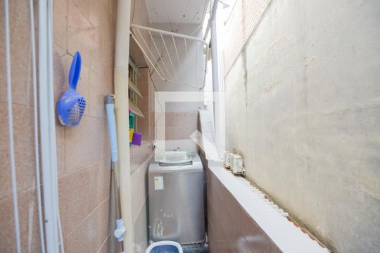 Cozinha e Área de Serviço de apartamento para alugar com 3 quartos, 138m² em Farroupilha, Porto Alegre