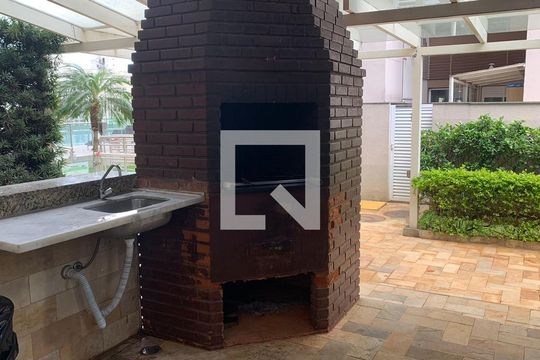 Área comum - Churrasqueira de apartamento para alugar com 2 quartos, 65m² em Vila Paiva, São Paulo