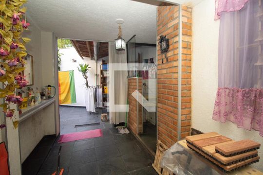 Área de Serviço de casa à venda com 4 quartos, 160m² em Vila Primavera, São Paulo