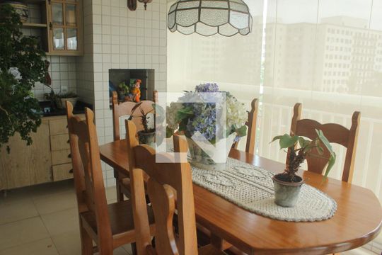 Sacada de apartamento à venda com 4 quartos, 137m² em Jurubatuba, São Paulo