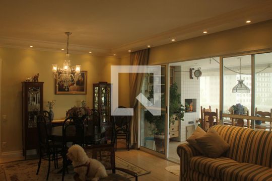 Sala de apartamento à venda com 4 quartos, 137m² em Jurubatuba, São Paulo