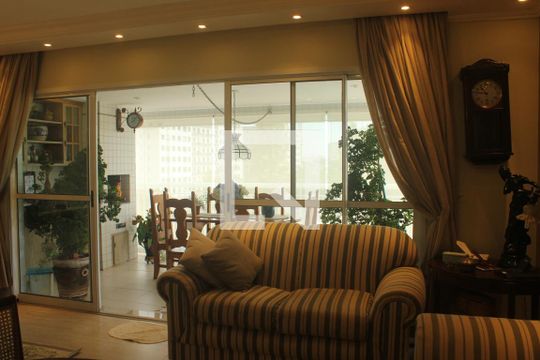 Sala de apartamento à venda com 4 quartos, 137m² em Jurubatuba, São Paulo