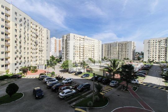 Vista da Varanda de apartamento para alugar com 2 quartos, 46m² em Centro, Belford Roxo