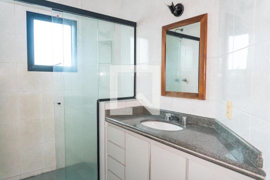 Banheiro Social de apartamento para alugar com 3 quartos, 92m² em Vila Clementino, São Paulo