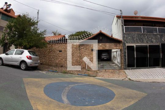 FACHADA de casa à venda com 4 quartos, 160m² em Miramar (barreiro), Belo Horizonte