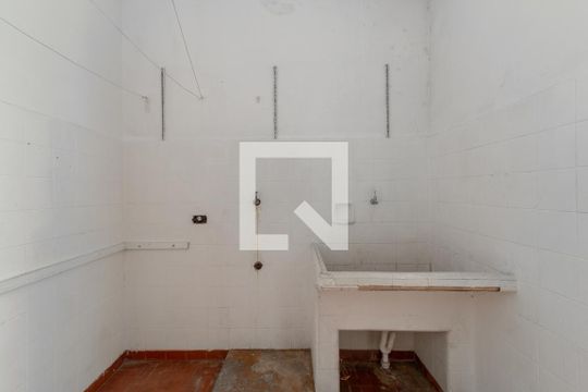 Área de Serviço de casa para alugar com 4 quartos, 165m² em Moema, São Paulo