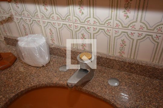 Banheiro - Torneira de apartamento à venda com 2 quartos, 58m² em Váz Lobo, Rio de Janeiro