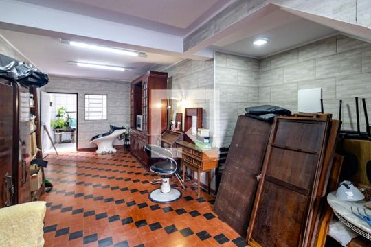 Garagem Coberta de casa à venda com 5 quartos, 177m² em Jardim da Gloria, São Paulo