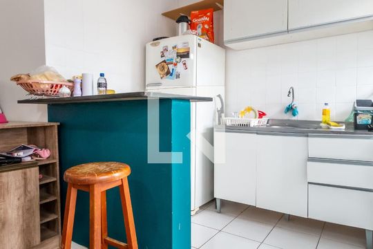 Cozinha e Área de Serviço de apartamento à venda com 1 quarto, 48m² em Cidade Baixa, Porto Alegre