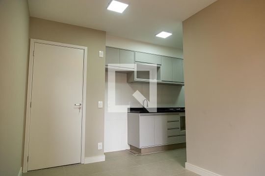 Sala de apartamento para alugar com 2 quartos, 37m² em Vila Parque Jabaquara, São Paulo