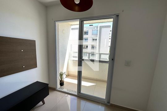 Porta Janela da Sala de Estar de apartamento à venda com 1 quarto, 51m² em Vila Rosa, Novo Hamburgo