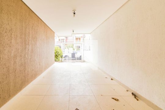 Garagem de casa para alugar com 4 quartos, 170m² em Aberta dos Morros, Porto Alegre