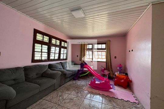 Casa para alugar com 3 quartos, 120m² em Scharlau, São Leopoldo