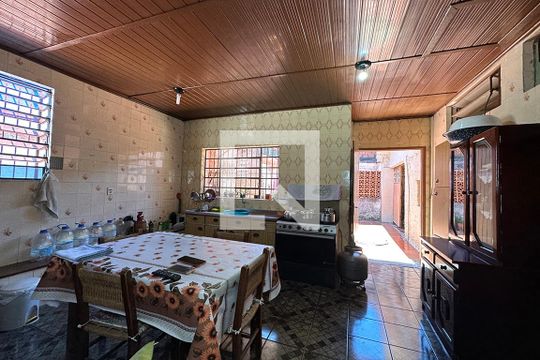 Cozinha de casa à venda com 3 quartos, 120m² em Liberdade, Novo Hamburgo