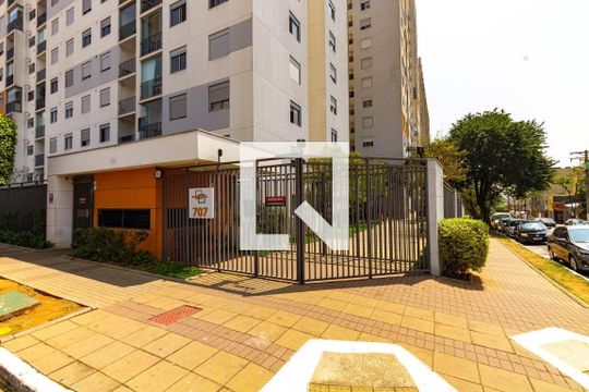 Condomínio - Fachada  de apartamento à venda com 3 quartos, 62m² em Parque São Jorge, São Paulo