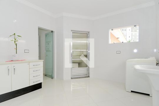 Área de Serviço de casa à venda com 3 quartos, 261m² em Vila Bremen, Guarulhos