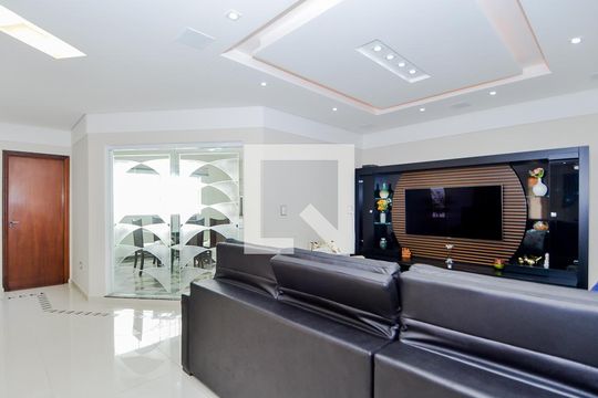 Sala de casa à venda com 3 quartos, 261m² em Vila Bremen, Guarulhos