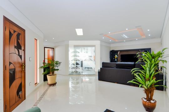 Casa à venda com 3 quartos, 261m² em Vila Bremen, Guarulhos