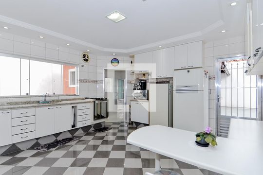 Cozinha de casa à venda com 3 quartos, 261m² em Vila Bremen, Guarulhos