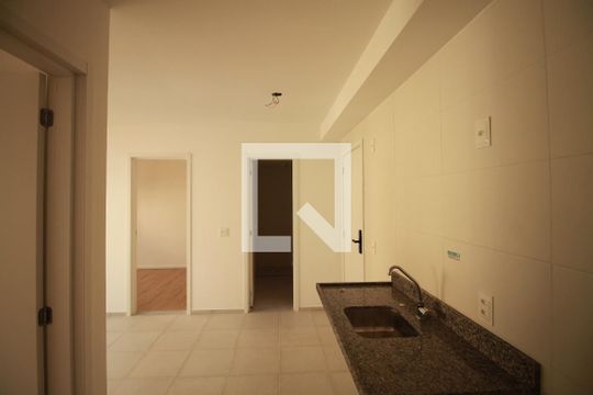 Cozinha de apartamento à venda com 2 quartos, 36m² em Bela Vista, São Paulo