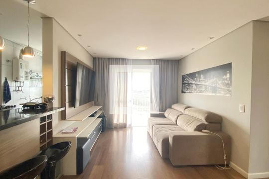 Apartamento à venda com 2 quartos, 69m² em Jardim Iracema, Barueri