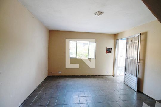 Casa à venda com 2 quartos, 200m² em Parque Esmeralda, São Paulo