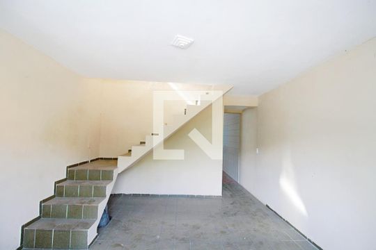 Sala de casa à venda com 2 quartos, 200m² em Parque Esmeralda, São Paulo