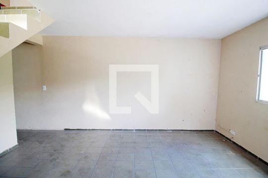 Sala de casa à venda com 2 quartos, 200m² em Parque Esmeralda, São Paulo