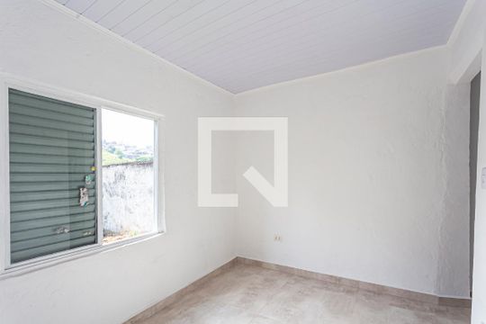 Quarto 1 de casa para alugar com 2 quartos, 50m² em Cidade São Jorge, Santo André