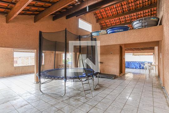 Espaço gourmet de casa à venda com 4 quartos, 435m² em Helena Maria, Osasco