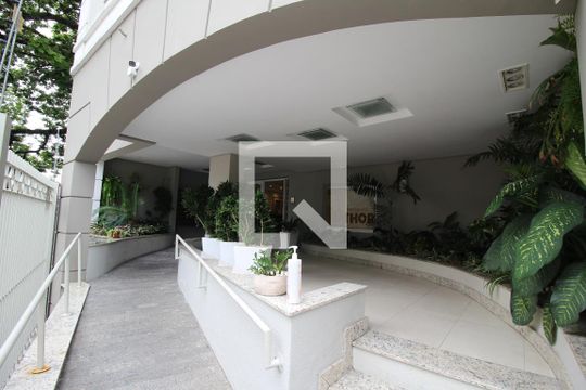 Área comum de apartamento para alugar com 1 quarto, 59m² em Independência, Porto Alegre