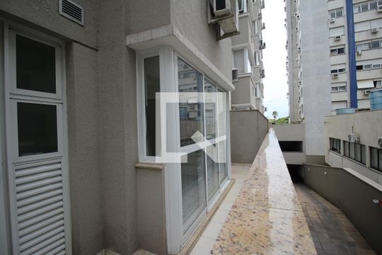 Sacada de apartamento para alugar com 1 quarto, 59m² em Independência, Porto Alegre