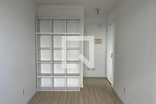 Sala de apartamento para alugar com 2 quartos, 42m² em Água Branca, São Paulo
