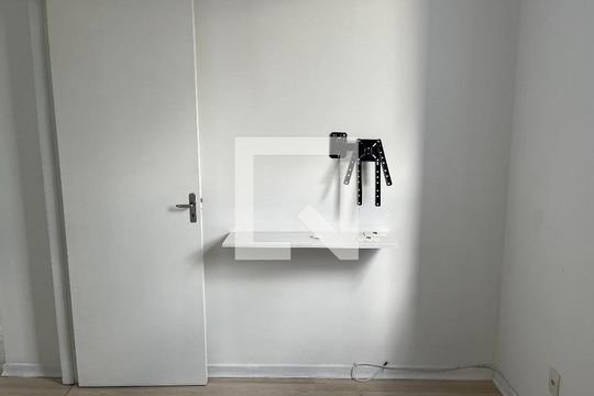 Quarto 1 de apartamento para alugar com 2 quartos, 42m² em Água Branca, São Paulo