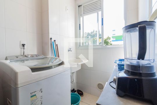 Área de serviço de apartamento para alugar com 2 quartos, 70m² em Fazenda Santo Antônio, São José
