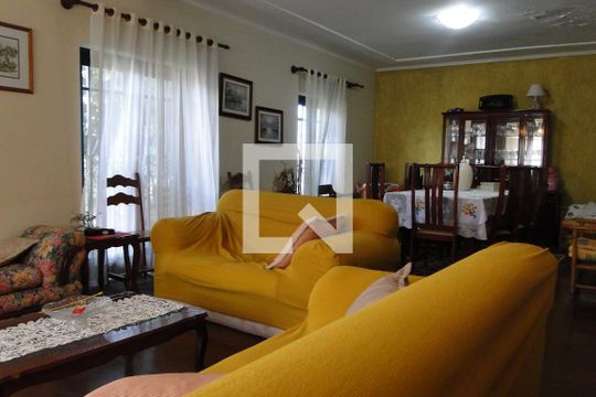 Casa à venda com 5 quartos, 500m² em Vila Joaquim Inácio, Campinas