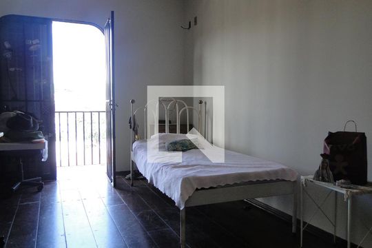 QUARTO SUITE 1 - PISO SUPERIOR de casa à venda com 5 quartos, 500m² em Vila Joaquim Inácio, Campinas