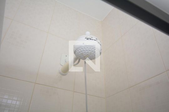 Banheiro de apartamento à venda com 1 quarto, 60m² em Vicente de Carvalho, Rio de Janeiro