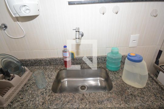 Cozinha de apartamento à venda com 1 quarto, 60m² em Vicente de Carvalho, Rio de Janeiro