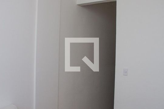 Sala de apartamento para alugar com 1 quarto, 50m² em Madureira, Rio de Janeiro