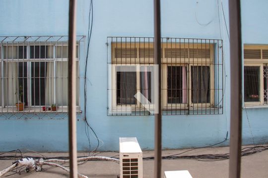 Quarto - Janela de apartamento para alugar com 1 quarto, 50m² em Madureira, Rio de Janeiro
