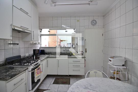 Cozinha de casa à venda com 3 quartos, 144m² em Conjunto Habitacional Franchini, São Bernardo do Campo