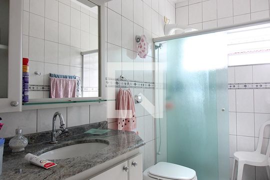 Banheiro Social de casa à venda com 3 quartos, 144m² em Conjunto Habitacional Franchini, São Bernardo do Campo