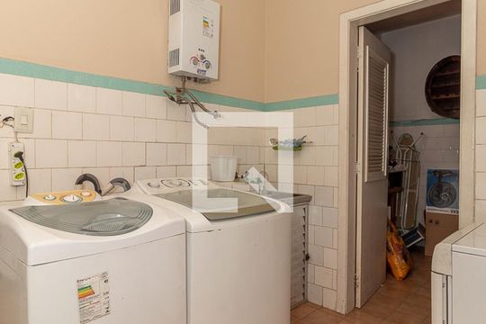 Área de Serviço de casa à venda com 4 quartos, 223m² em Sarandi, Porto Alegre