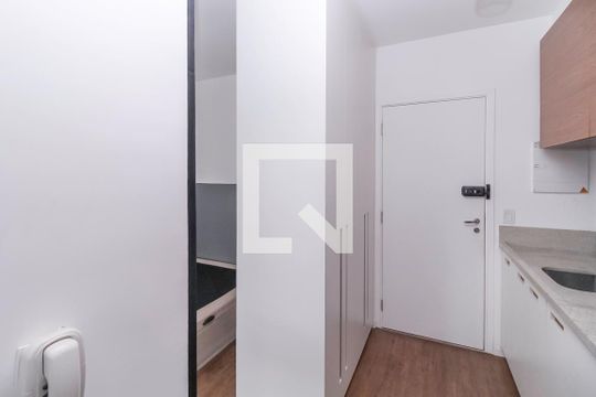 Cozinha de kitnet/studio à venda com 1 quarto, 27m² em Vila Prudente, São Paulo