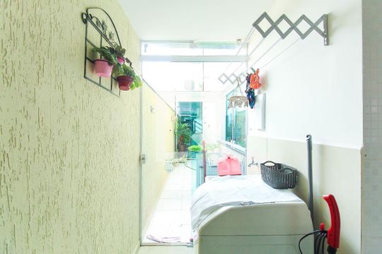 Área de Serviço de casa à venda com 3 quartos, 250m² em Vila Libanesa, São Paulo