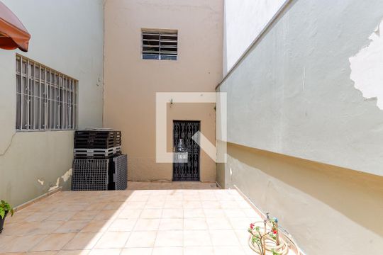 Quintal de casa à venda com 4 quartos, 300m² em Vila Medeiros, São Paulo