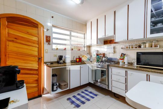 Cozinha de casa à venda com 4 quartos, 300m² em Vila Medeiros, São Paulo