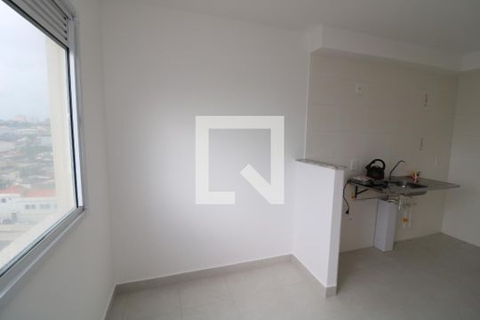 Sala de apartamento para alugar com 2 quartos, 33m² em Vila Ema, São Paulo